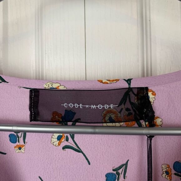 Code x Mode Floral Print Tie Front Blouse - Picture 2 of 3